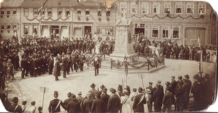 1896 Einweihung des Kriegerdenkmals