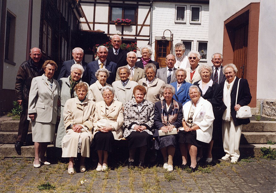 2000 Jahrgang 1920